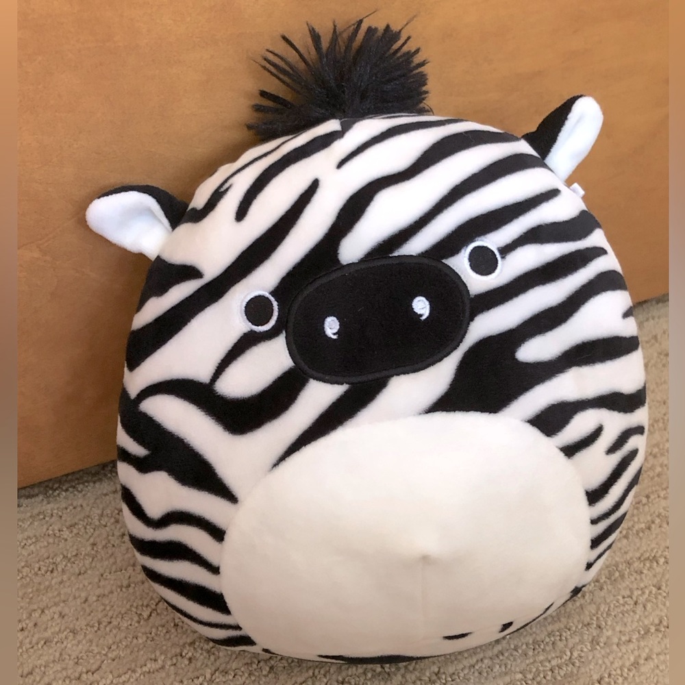 NWOT Freddie 8” squishmallow